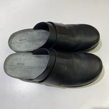 Load image into Gallery viewer, Ecco lug sole clogs 40