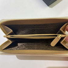 Load image into Gallery viewer, Love Moschino studded wallet