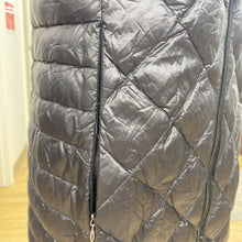 Load image into Gallery viewer, Lauren Ralph Lauren down light coat XS