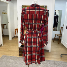 Load image into Gallery viewer, Banana Republic (outlet) plaid dress 4
