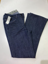 Load image into Gallery viewer, Paige Rising Glen jeans 27