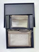 Load image into Gallery viewer, Coach clutch set