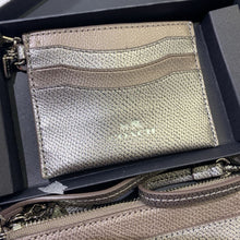 Load image into Gallery viewer, Coach clutch set