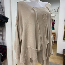 Load image into Gallery viewer, Beyond Capri sweater OS