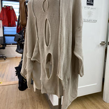 Load image into Gallery viewer, Beyond Capri sweater OS