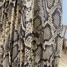 Load image into Gallery viewer, Michael Kors animal print dress M