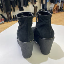 Load image into Gallery viewer, Aquatalia suede wedge boots 10