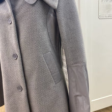 Load image into Gallery viewer, Danier mixed fabric coat S