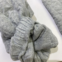 Load image into Gallery viewer, UGG quilted joggers S
