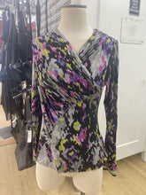 Load image into Gallery viewer, Orwell gathered floral top 10
