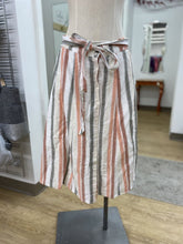 Load image into Gallery viewer, Eliane Rose lined linen blend skirt 8