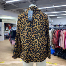 Load image into Gallery viewer, Kim & Co animal print blazer NWT L