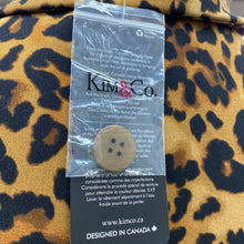 Load image into Gallery viewer, Kim & Co animal print blazer NWT L