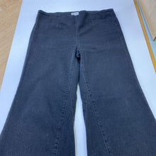 Load image into Gallery viewer, Free People pull on flare jeans 28