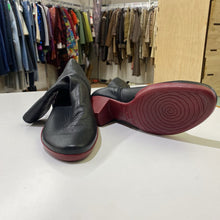 Load image into Gallery viewer, Arche red sole leather booties 41