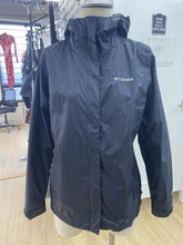 Load image into Gallery viewer, Columbia windbreaker S