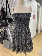 Load image into Gallery viewer, Wilfred floral smocked dress S