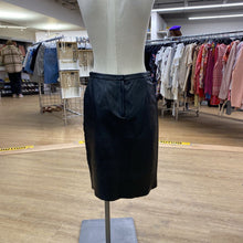 Load image into Gallery viewer, BCBG Max Azria Vintage Leather Skirt 4