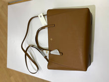 Load image into Gallery viewer, Tory Burch Saffiano leather handbag NWT