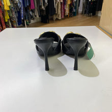 Load image into Gallery viewer, Steve Madden chain detail mules 7.5