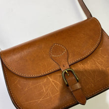 Load image into Gallery viewer, Dust leather crossbody