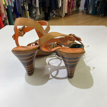 Load image into Gallery viewer, Via Spiga heeled sandals 7