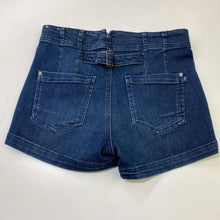 Load image into Gallery viewer, Pilcro denim shorts 26