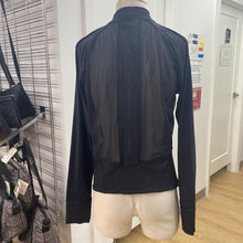 Load image into Gallery viewer, Lululemon sweater/Jacket 10
