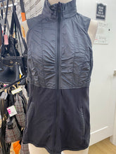 Load image into Gallery viewer, Lululemon vest 10