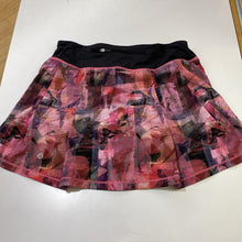 Load image into Gallery viewer, Lululemon skort 6 Tall