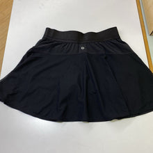 Load image into Gallery viewer, Lululemon skort 6 Tall