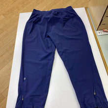 Load image into Gallery viewer, Lululemon pull on pants 8