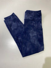 Load image into Gallery viewer, Lululemon leggings 6