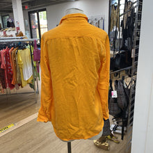 Load image into Gallery viewer, Babaton shirt S