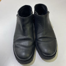 Load image into Gallery viewer, John Fluevog Crowsnest Crepe Sole ankle boots 7.5