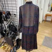 Load image into Gallery viewer, Made in Korea vintage silk top/skirt set 14