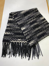 Load image into Gallery viewer, Fabiana Filippi sequin detail scarf