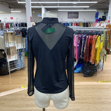 Load image into Gallery viewer, RW&CO mesh detail top NWT L