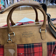Load image into Gallery viewer, Pendleton duffle bag