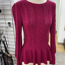 Load image into Gallery viewer, Rachel Parcell knit sweater S