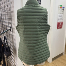 Load image into Gallery viewer, Lululemon packable down vest 12