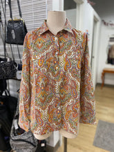 Load image into Gallery viewer, Talbots paisley top 14