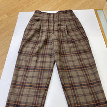 Load image into Gallery viewer, Wilfred plaid pants 00