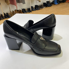Load image into Gallery viewer, The Wishbone Collection block heel loafers 8