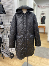Load image into Gallery viewer, Sam Edelman light puffy coat XXL
