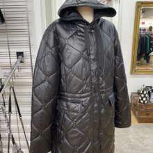 Load image into Gallery viewer, Sam Edelman light puffy coat XXL