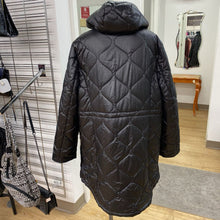 Load image into Gallery viewer, Sam Edelman light puffy coat XXL