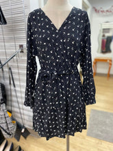 Load image into Gallery viewer, Twik/Simons floral dress XL