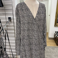 Load image into Gallery viewer, Frank & Oak wrap dress XL