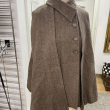 Load image into Gallery viewer, Goella Cape XS NWT